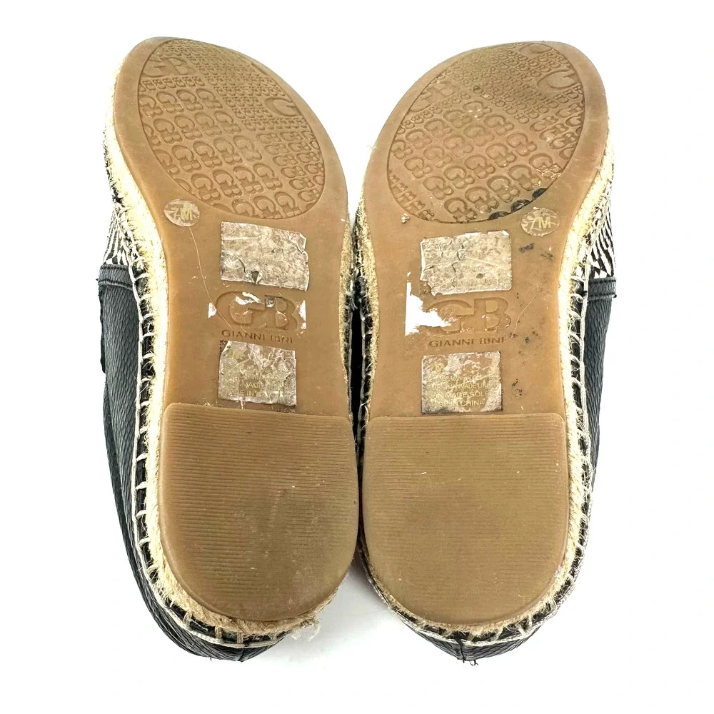 GB Gianni‎ Bini size 7 slip on style espadrille flats white black